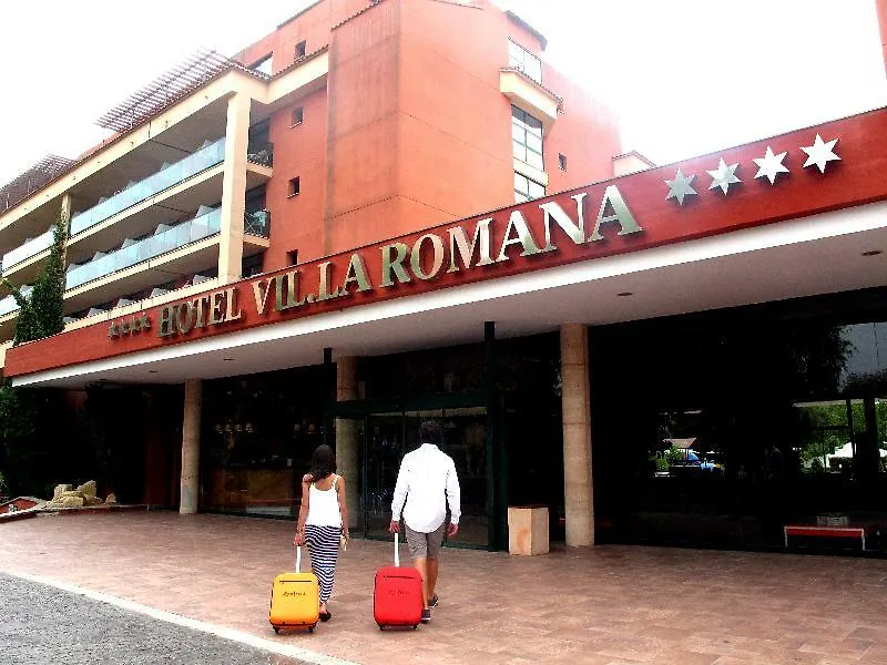 Ohtels Vil-La Romana Σαλού