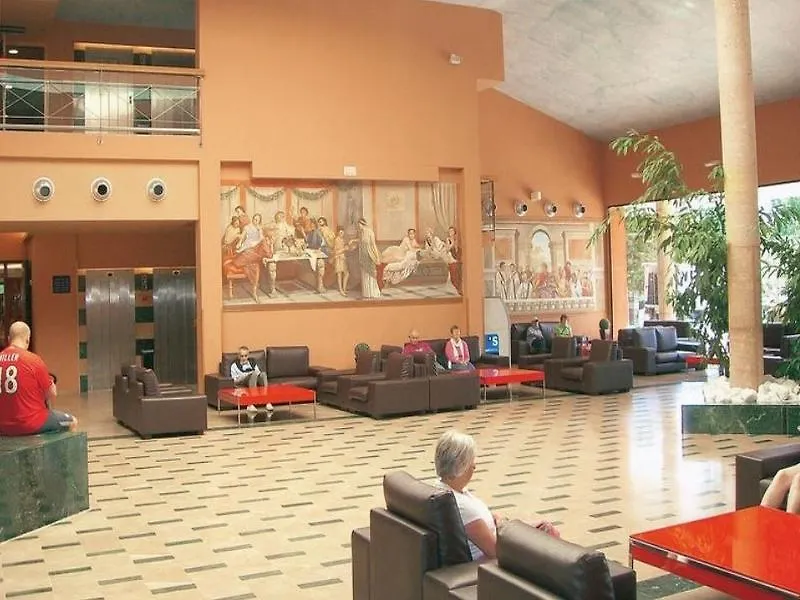 Отель Ohtels Vil-La Romana Салоу