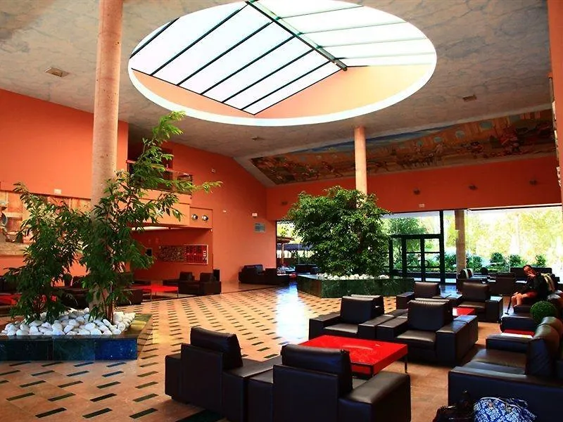 Отель Ohtels Vil-La Romana Салоу